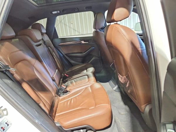 2014 AUDI Q5