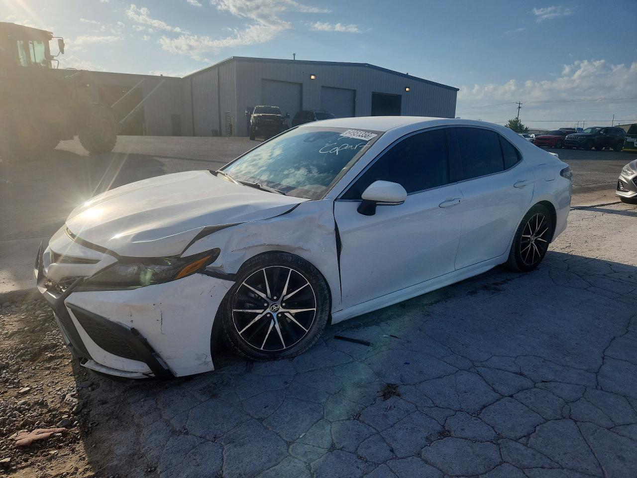 2022 TOYOTA CAMRY SE