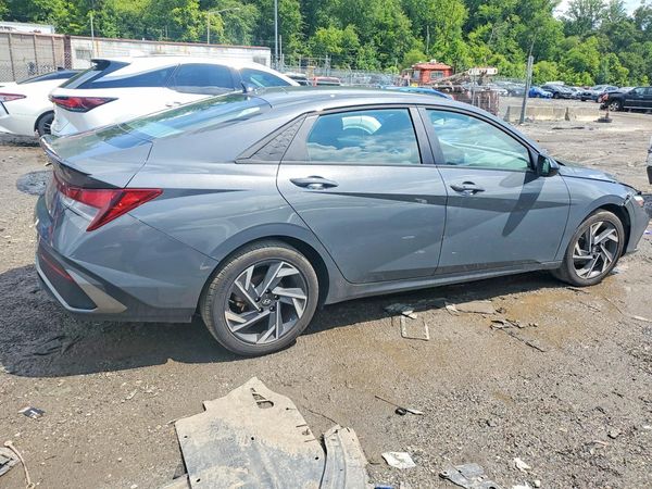 2025 HYUNDAI ELANTRA