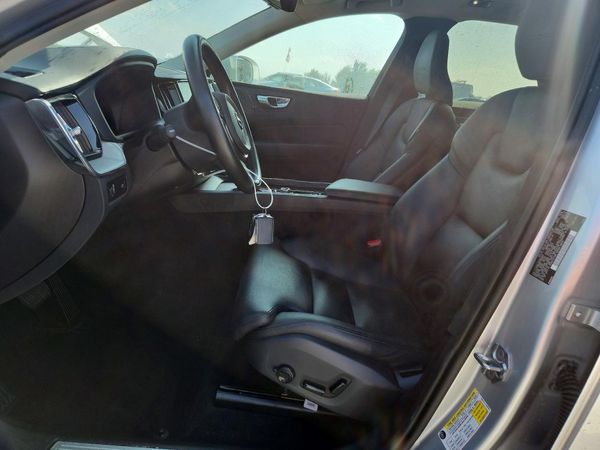 2019 VOLVO XC60 Inscription
