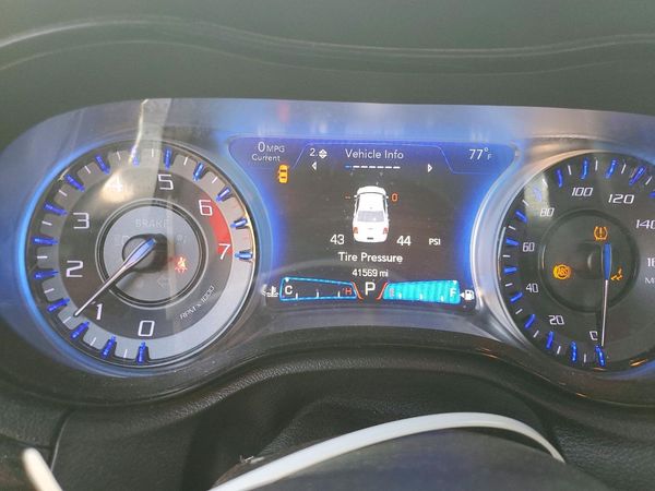 2020 CHRYSLER 300