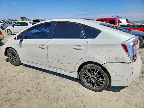2015 TOYOTA PRIUS