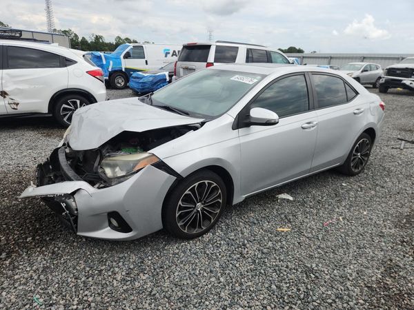 2015 TOYOTA COROLLA