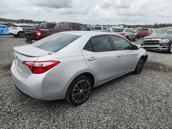 2015 TOYOTA COROLLA