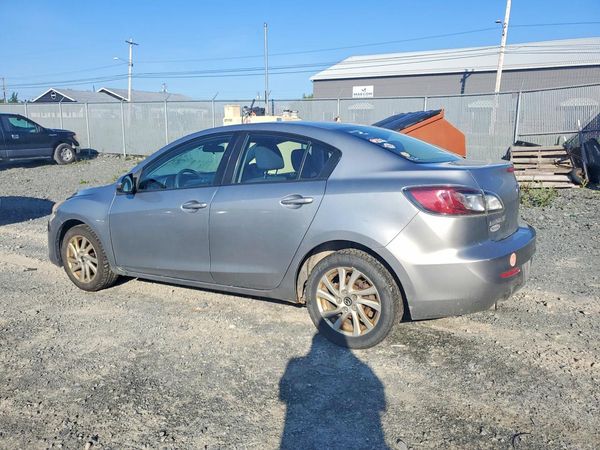 2013 MAZDA 3 Touring/GS