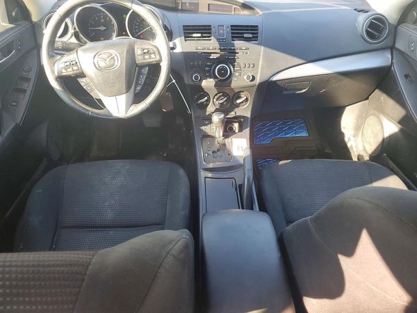 2013 MAZDA 3 Touring/GS