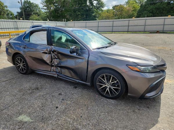 2021 TOYOTA CAMRY