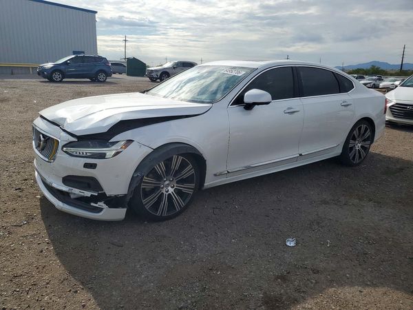 2021 VOLVO S90