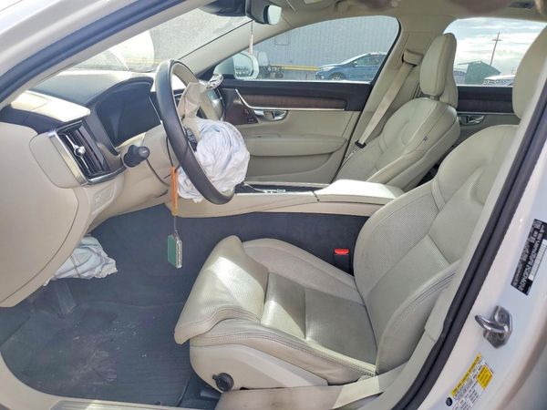 2021 VOLVO S90 Inscription