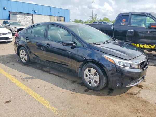 2018 KIA FORTE LX Base