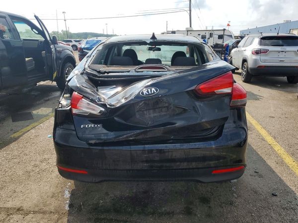 2018 KIA FORTE LX Base
