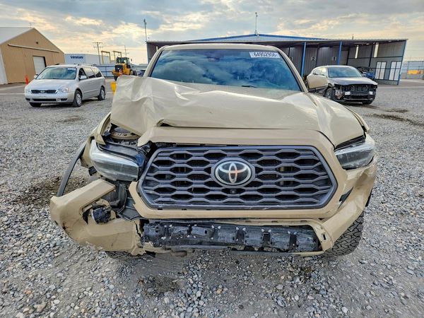 2020 TOYOTA TACOMA SR5