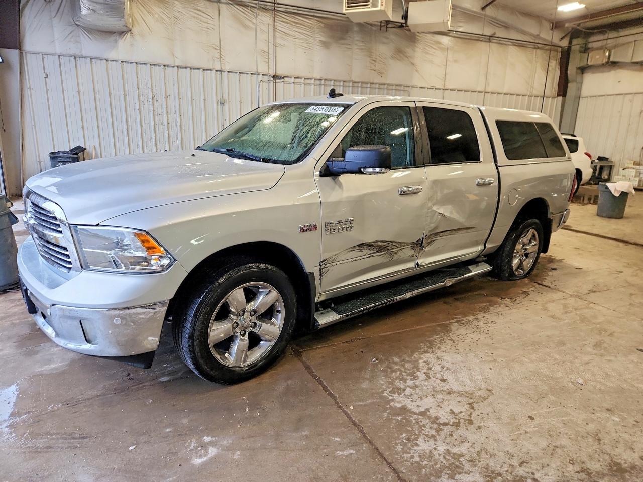 2018 RAM 1500 SLT CREW CAB 4X4