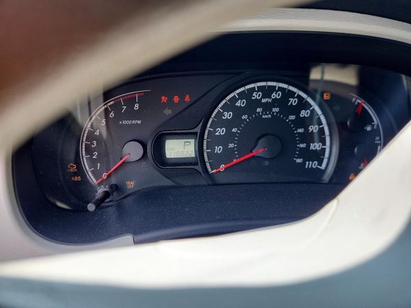 2013 TOYOTA SIENNA