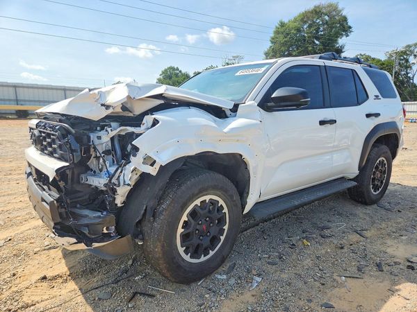 2025 TOYOTA 4RUNNER