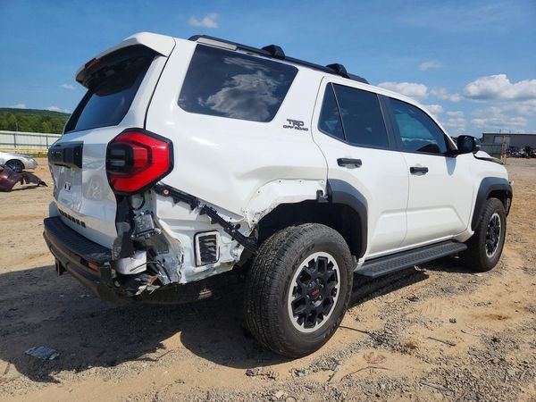 2025 TOYOTA 4RUNNER