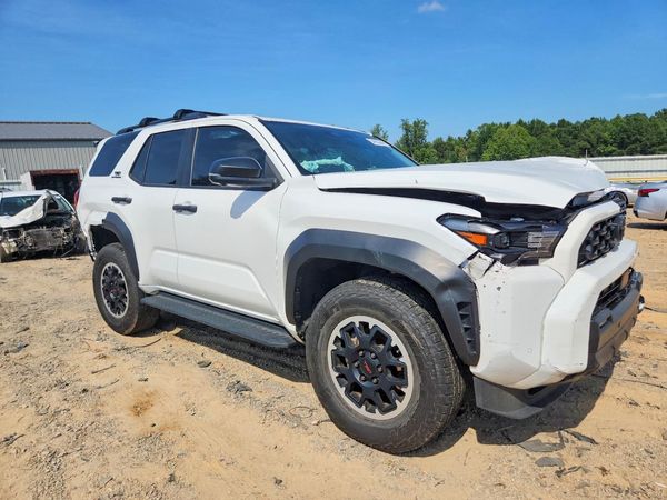 2025 TOYOTA 4RUNNER