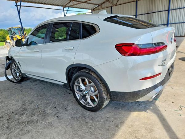2022 BMW X4