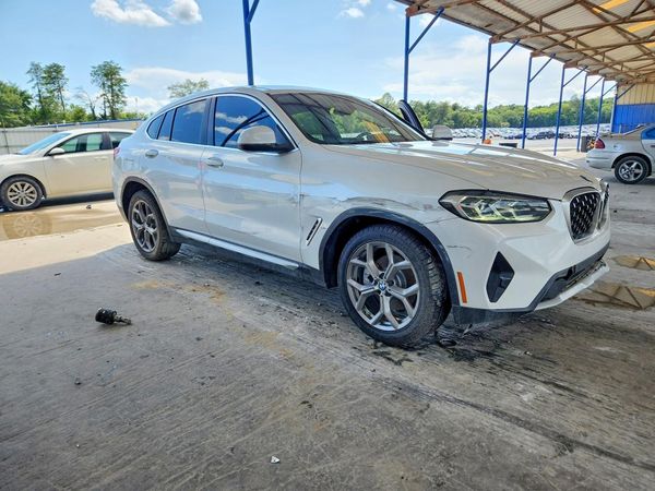 2022 BMW X4