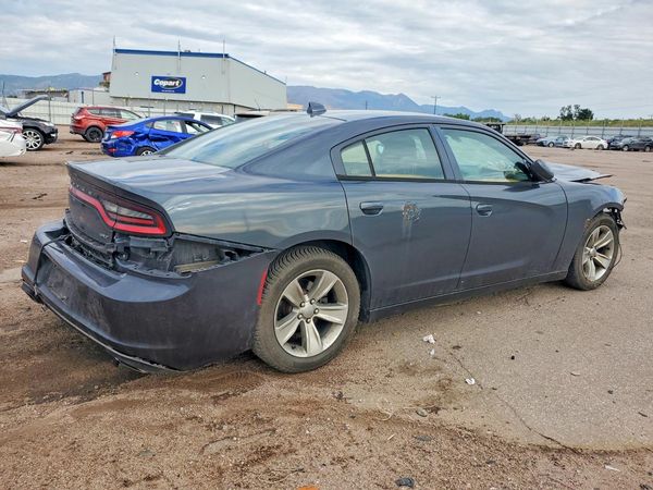 2016 DODGE CHARGER SXT