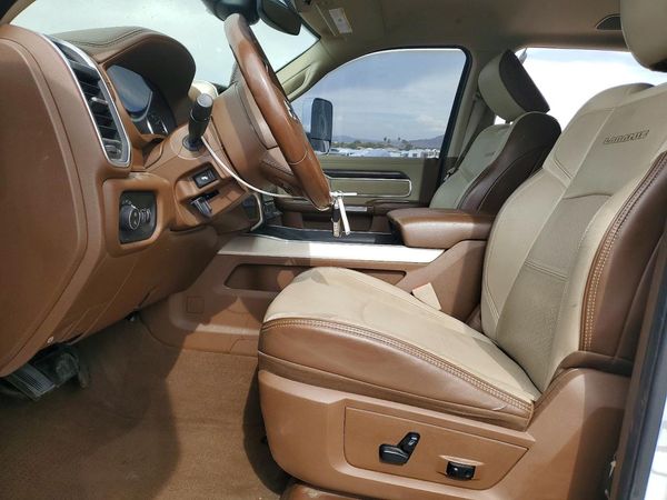 2019 RAM 2500 LARAMIE MEGA CAB 4X4