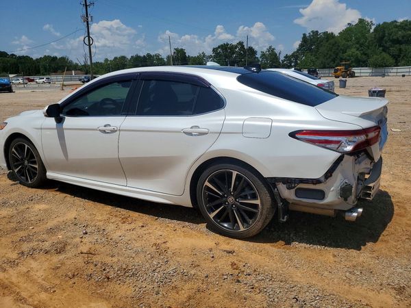 2020 TOYOTA CAMRY XSE