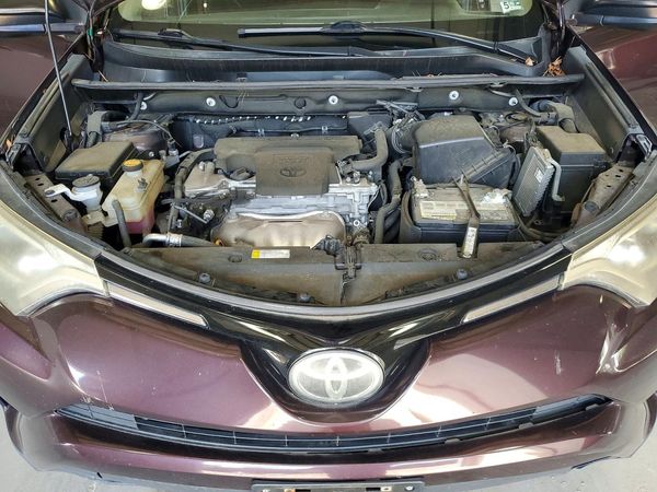 2017 TOYOTA RAV4 LE