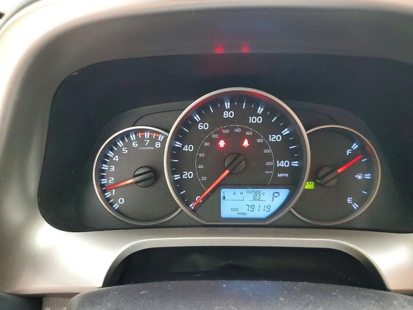 2016 TOYOTA RAV4 LE (X Grade)