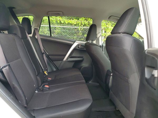 2016 TOYOTA RAV4 LE (X Grade)