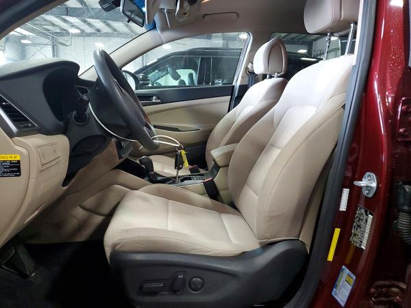 2018 HYUNDAI TUCSON