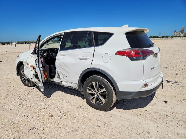 2018 TOYOTA RAV4 Adventure/XLE