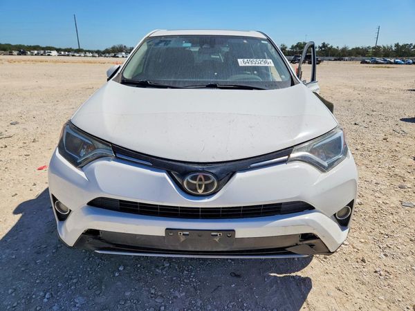 2018 TOYOTA RAV4 Adventure/XLE