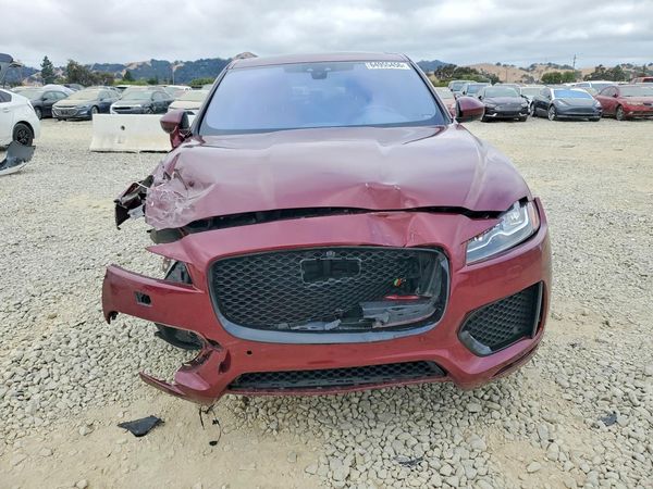 2017 JAGUAR F-PACE
