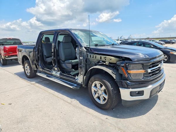 2025 FORD F150