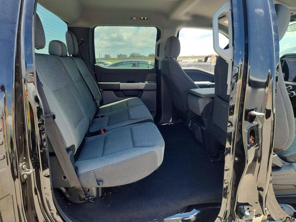 2025 FORD F150