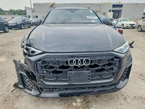 2026 AUDI Q8