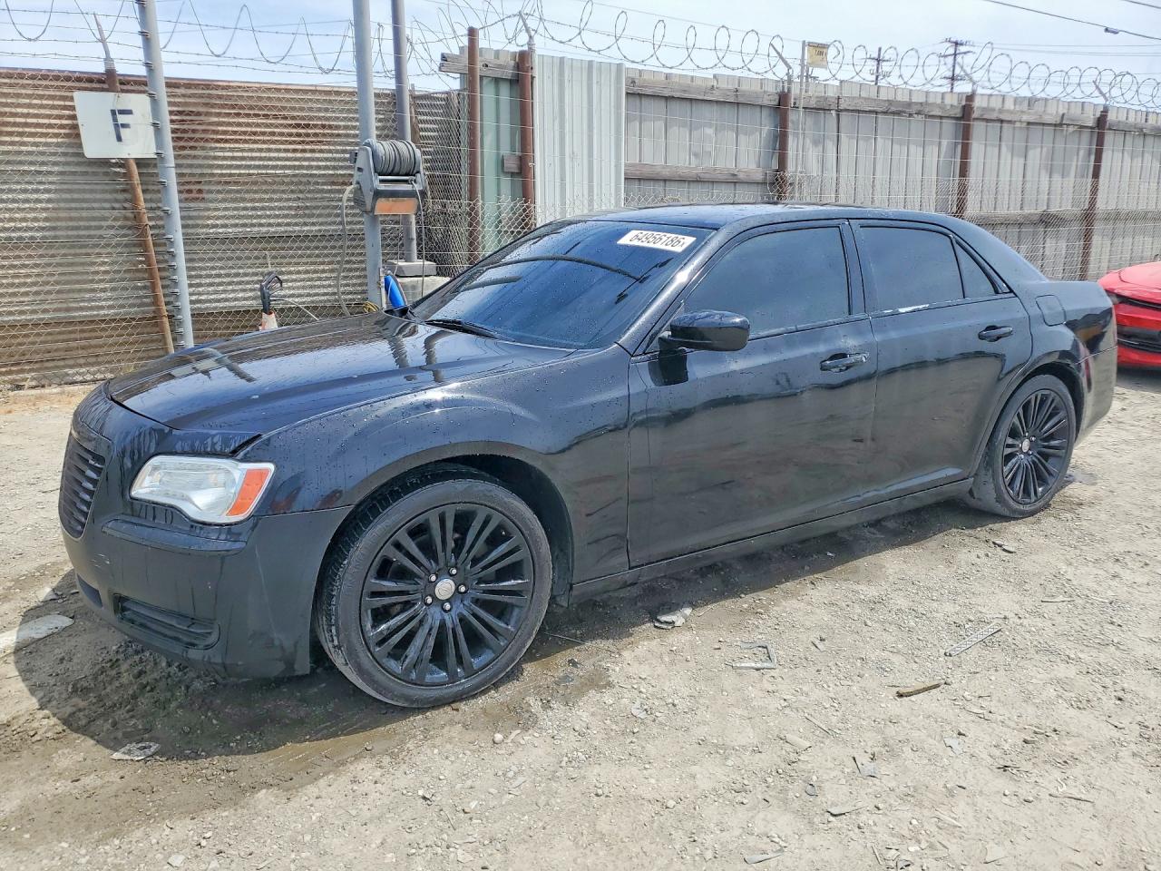 2013 CHRYSLER 300 Base/Limited