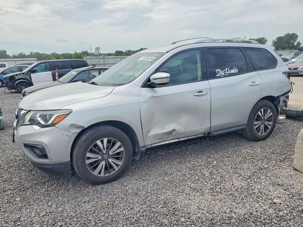 2018 NISSAN PATHFINDER
