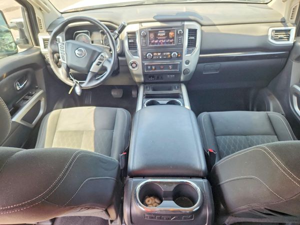2019 NISSAN TITAN