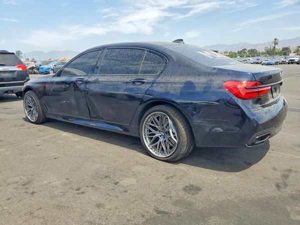 2019 BMW 740