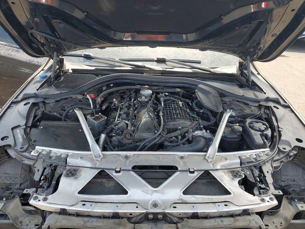2019 BMW 740