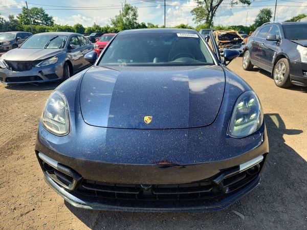 2019 PORSCHE PANAMERA 4 E-Hybrid