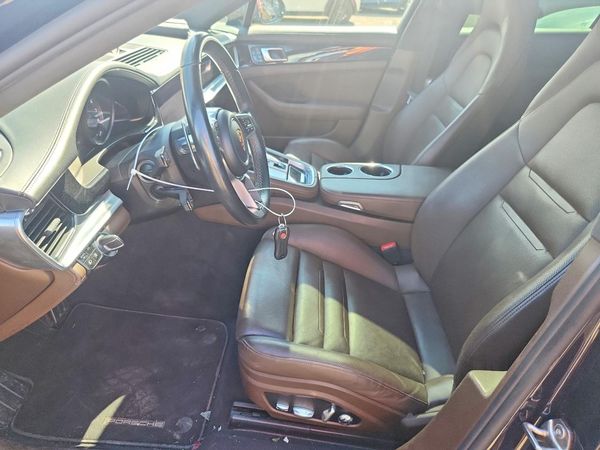 2019 PORSCHE PANAMERA 4 E-Hybrid