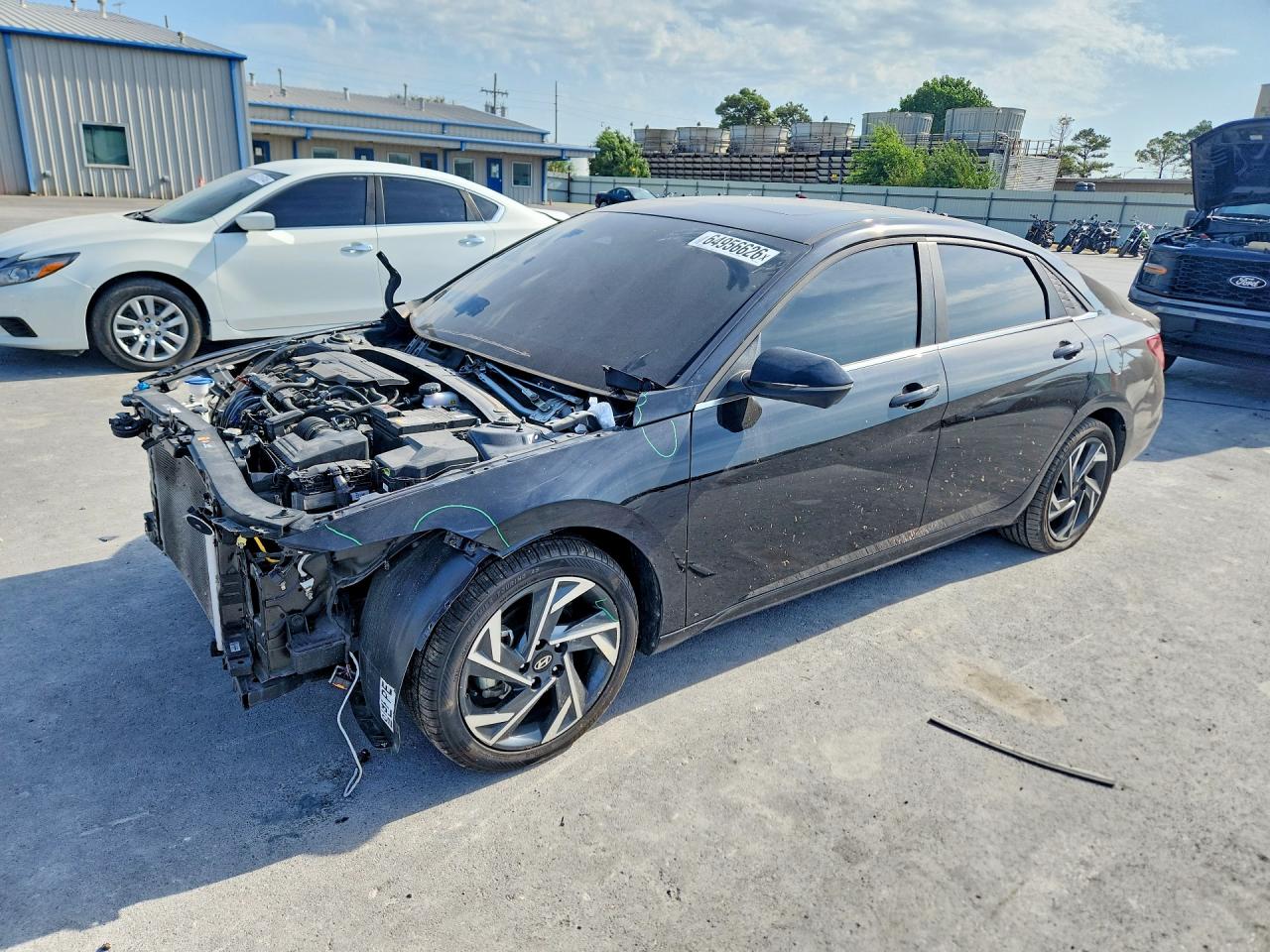 2024 HYUNDAI ELANTRA