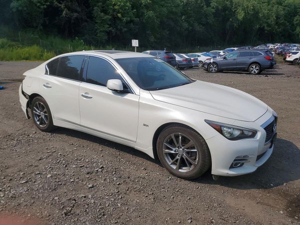 2017 INFINITI Q50