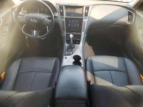 2017 INFINITI Q50