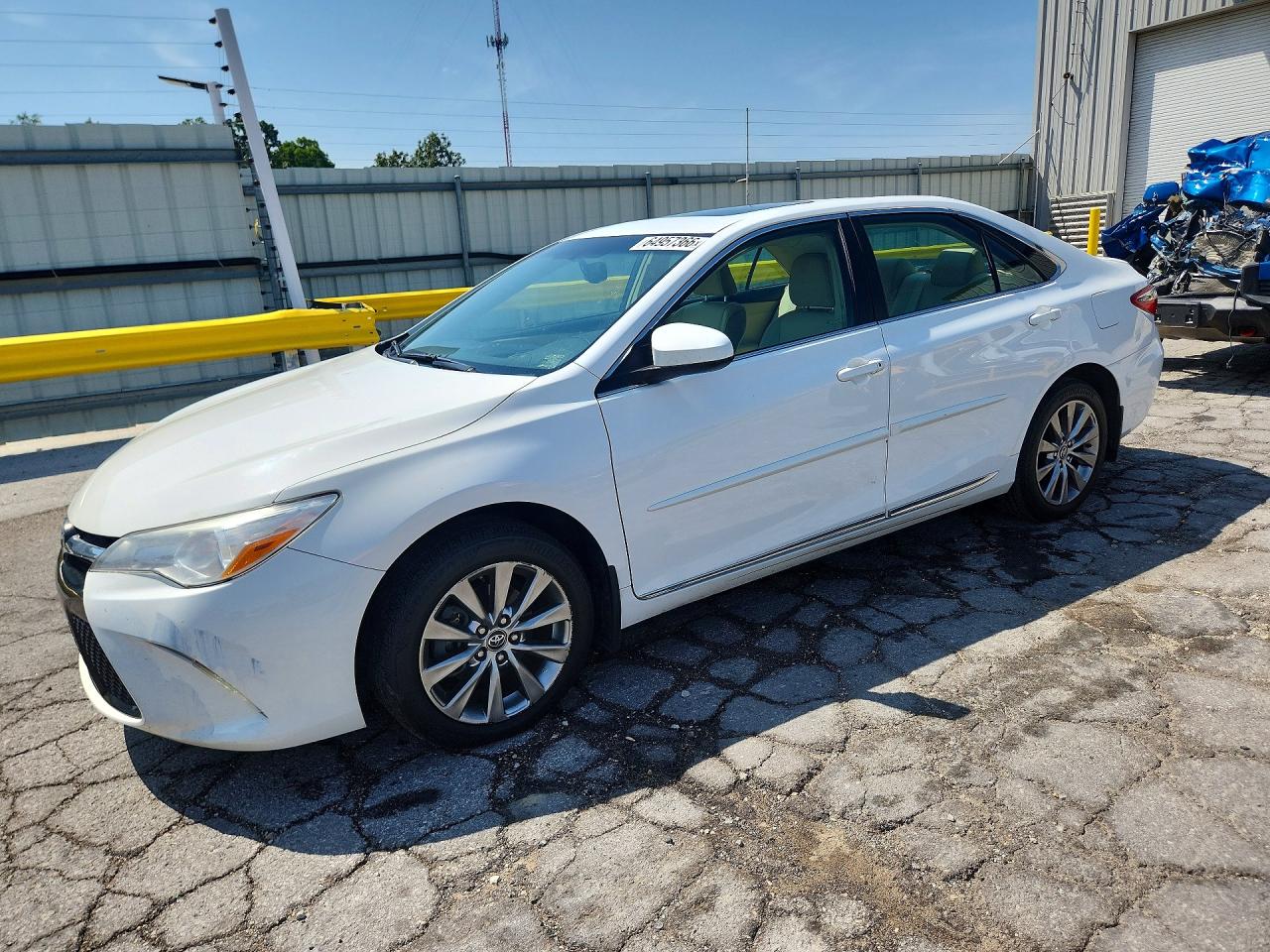 2017 TOYOTA CAMRY