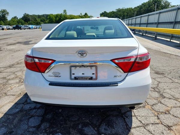 2017 TOYOTA CAMRY