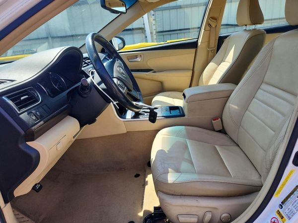 2017 TOYOTA CAMRY