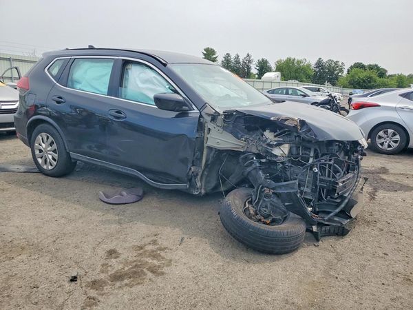 2018 NISSAN ROGUE — Passenger 3/4
